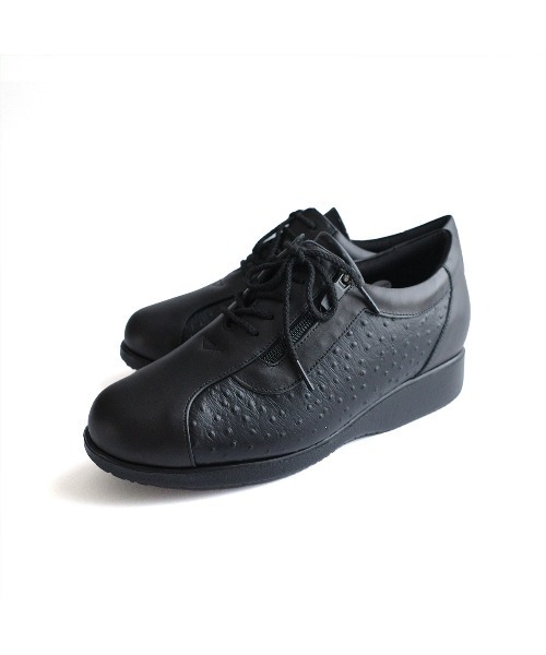 Pointer(shoes)(ポインター)の「【日本製 本革】 コンフォートシューズ /スニーカー(スニーカー・レディース・ブラック系その他2/ダークベージュ/ワイン/グレー/グレイッシュベージュ/ブラック/ブラック系その他3/ブラック系その他/グレー系その他・22.5cm/22cm/23.5cm/23cm/24.5cm/24cm)」の1枚目の写真