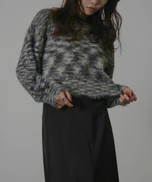 NYLAUS（ナイラス）の「【SG】ショート丈 ボリューム袖 シャギーニット プルオーバー（ニット/セーター・レディース・サックスブルー/ホワイト×ブラック/オフホワイト/パープル・M）」の22枚目の写真