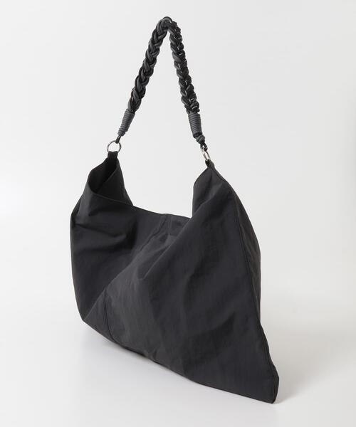 KBF(ケイビーエフ)の「ロープナイロンBAG(ショルダーバッグ・レディース・チャコールグレー/カーキ・ONE)」の13枚目の写真