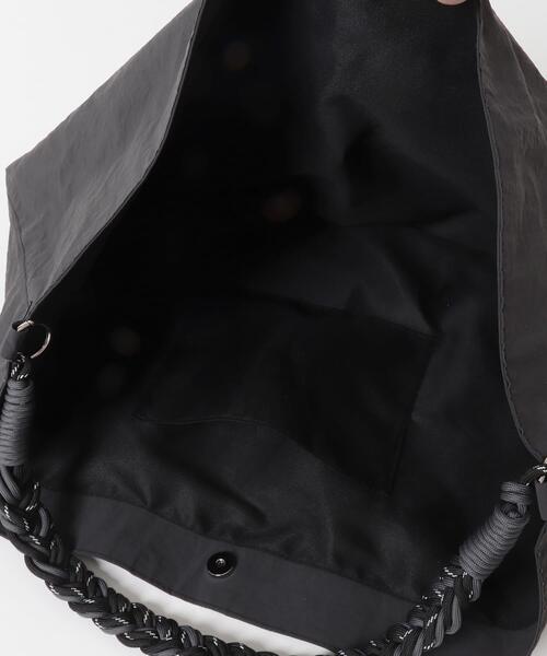 KBF(ケイビーエフ)の「ロープナイロンBAG(ショルダーバッグ・レディース・チャコールグレー/カーキ・ONE)」の17枚目の写真