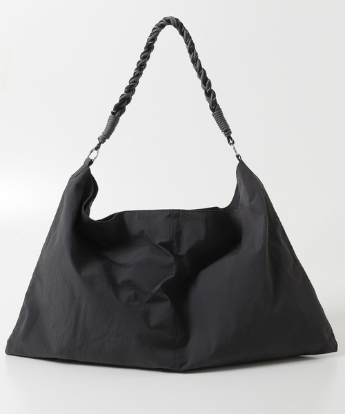 KBF（ケイビーエフ）の「ロープナイロンBAG（ショルダーバッグ・レディース・チャコールグレー/カーキ・ONE）」の4枚目の写真