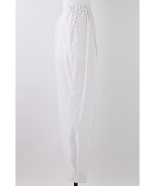 nagonstans(ナゴンスタンス)の「tuck track pants(スラックス・レディース・ホワイト/ブラック・SMALL/MEDIUM)」の7枚目の写真