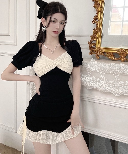 lulufa（ルルファ）の「フロントクロスデザイン配色ミニワンピース（ワンピース・レディース・ブラック・LARGE/MEDIUM）」の8枚目の写真