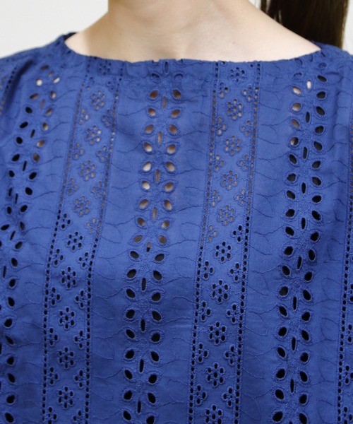 Vincent et Mireille（バンソンエミレイユ）の「VINCENT ET MIREILLE/ヴァンソン エ ミレイユ　ボートネックブラウス　BOAT NECK BLOUSE（シャツ/ブラウス・レディース・ホワイト/ブラック/ブルー・FREE）」の10枚目の写真