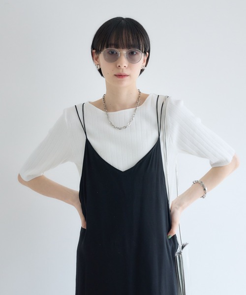 Paradise Picnic(パラダイスピクニック)の「cloche 5分袖リブニットトップス(ニット/セーター・レディース・レッド/ホワイト/ブラック・FREE)」の4枚目の写真