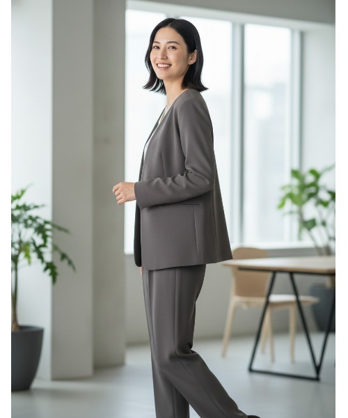 Perfect Suit FActory(パーフェクトスーツファクトリー)の「【ツイルノーカラージャケット】オケージョンからデイリーまで活躍する上品ジャケット ネイビー/カーキー/グレー(ノーカラージャケット・レディース・ネイビー/カーキ/グレー・S/L/M)」の10枚目の写真
