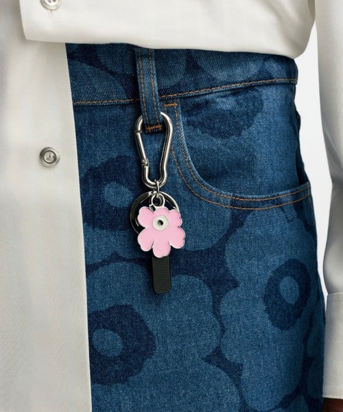 marimekko(マリメッコ)の「【ZOZO限定カラー / グリーン】【kioski】Puhallus Unikko / key chain(キーホルダー・レディース・ベビーピンク/グリーン・FREE)」の2枚目の写真
