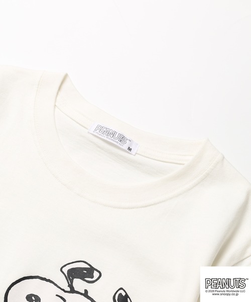 PEANUTS(ピーナッツ)の「PEANUTS スヌーピーサッカー柄天竺半袖Tシャツ(Tシャツ/カットソー・レディース・ネイビー/オフホワイト・LL/L/M)」の5枚目の写真