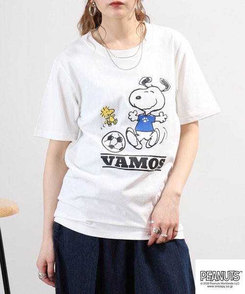 PEANUTS(ピーナッツ)の「PEANUTS スヌーピーサッカー柄天竺半袖Tシャツ(Tシャツ/カットソー・レディース・ネイビー/オフホワイト・LL/L/M)」の11枚目の写真