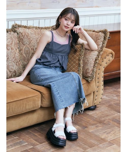 Mafmof(マフモフ)の「Mafmof(マフモフ)9cm厚底フラットソールスクエアトゥサンダル(サンダル・レディース・ブラック/ホワイト・S/M/L)」の17枚目の写真