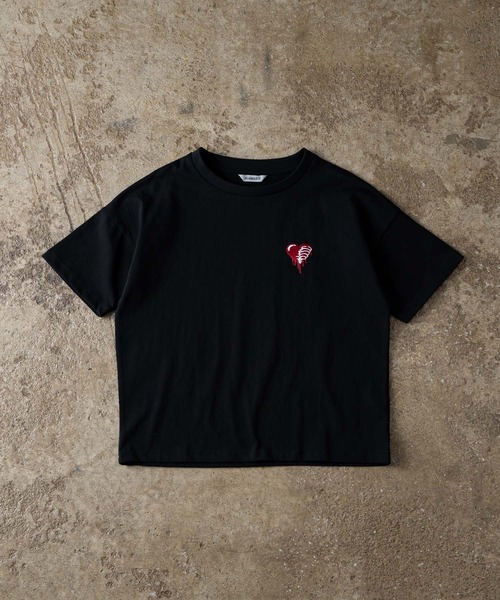 ADAMASTE（アダマスト）の「Skeleton Heart Logo T-shirt - スケルトンハートロゴTEE【短丈】（Tシャツ/カットソー・メンズ・ホワイト/ブラック・SMALL/MEDIUM/LARGE）」の13枚目の写真