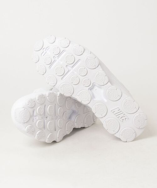 NIKE（ナイキ）の「NIKE/ナイキ ﾘｱｯｸｽ 8 NSW SL（スニーカー・メンズ・ホワイト・26cm/26.5cm/27cm/27.5cm/28cm）」の3枚目の写真