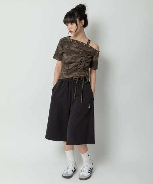 ALAND(エーランド)の「【UNISEX】ALAND/Aロゴ刺繍ウラケハーフスウェットパンツ(スウェットパンツ・レディース・ブラック/グレー・MEDIUM/LARGE)」の3枚目の写真