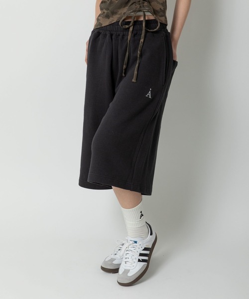 ALAND(エーランド)の「【UNISEX】ALAND/Aロゴ刺繍ウラケハーフスウェットパンツ(スウェットパンツ・レディース・ブラック/グレー・MEDIUM/LARGE)」の7枚目の写真
