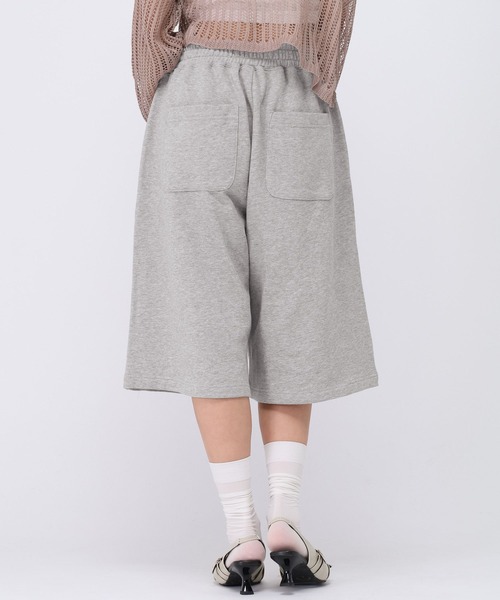 ALAND(エーランド)の「【UNISEX】ALAND/Aロゴ刺繍ウラケハーフスウェットパンツ(スウェットパンツ・レディース・ブラック/グレー・MEDIUM/LARGE)」の20枚目の写真