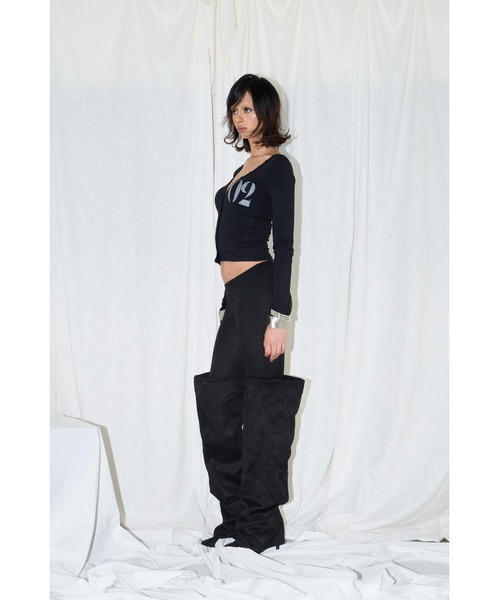 EYEER(イワイイアル)の「02 LOGO BUTTON LONG SLEEVE(Tシャツ/カットソー・レディース・ストライプ/ブラック・SMALL)」の5枚目の写真