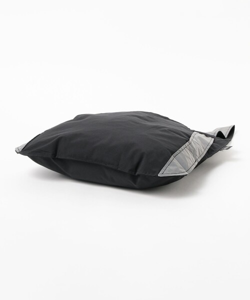 bpr BEAMS(ビーピーアール ビームス )の「Notabag / BAG & BACKPACK REFLECTIVE(トートバッグ・レディース・ブラック・ONE SIZE)」の10枚目の写真