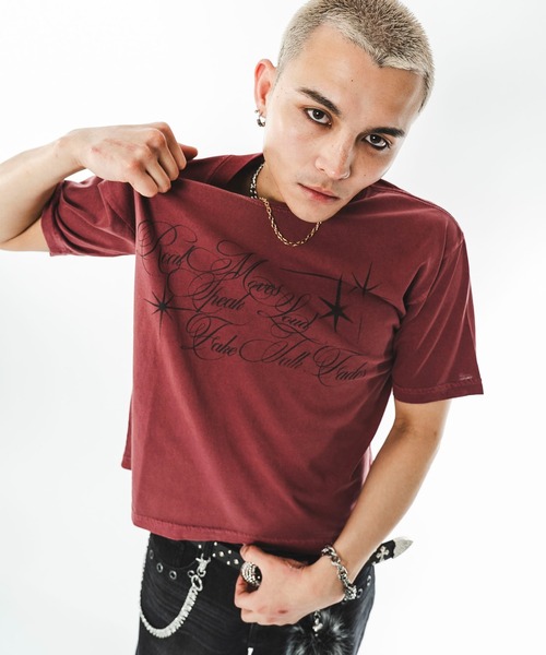 SHORT ROUND(ショートラウンド)の「SHORT ROUND/【26年春夏新作】クロップドグラフィックT(Tシャツ/カットソー・メンズ・ベージュ/ホワイト/ブラック系その他/ワイン・LARGE/MEDIUM)」の4枚目の写真