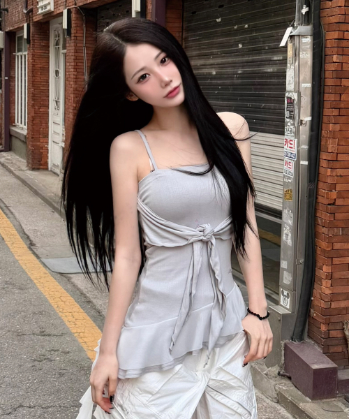 ILLIGO(イリゴ)の「リボンタイスリーブレスグレー(Tシャツ/カットソー・レディース・その他・OS)」の2枚目の写真