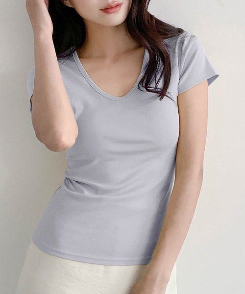 LOWO(ロワ)の「綿混Uネック半袖無地Tシャツ(全13色・レイヤード・インナー対応)(Tシャツ/カットソー・レディース・ホワイト/ネイビー/レッド/ピンク/ブルー/ブルーグレー・FREE)」の2枚目の写真