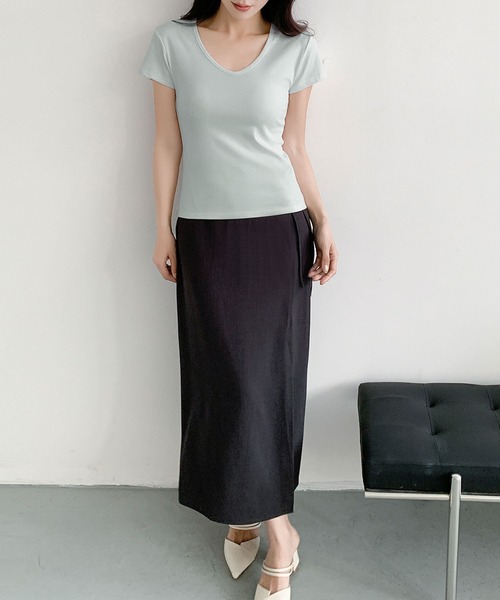 LOWO(ロワ)の「綿混Uネック半袖無地Tシャツ(全13色・レイヤード・インナー対応)(Tシャツ/カットソー・レディース・ホワイト/ネイビー/レッド/ピンク/ブルー/ブルーグレー・FREE)」の19枚目の写真
