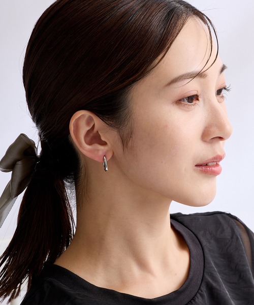 CALIN STANDARD(カリンスタンダード)の「◆金属アレルギー対応◆◆made in japan◆【片手でスムースワンタッチ】オーバル ミニスムースピアス(ピアス(両耳用)・レディース・ゴールド/ピンクゴールド/シルバー・FREE)」の15枚目の写真