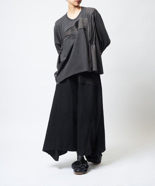 gomme(ゴム)の「タックフレアT(Tシャツ/カットソー・レディース・チャコールグレー/モカ/ブラック・MEDIUM)」の4枚目の写真