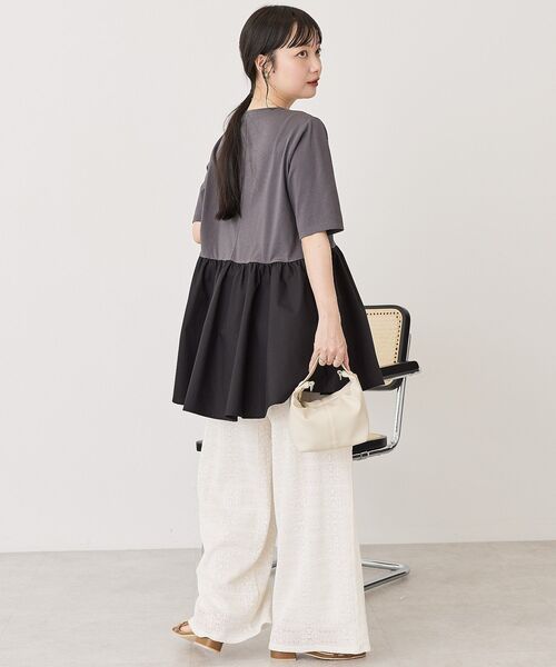 AMERICAN HOLIC(アメリカンホリック)の「布帛切替ペプラム半袖プルオーバー(Tシャツ/カットソー・レディース・ブラック/オフホワイト/モカ/チャコールグレー・M/L)」の21枚目の写真