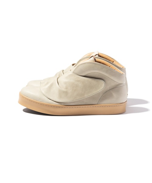 glamb(グラム)の「Leather Drape Sneakers / レザードレープスニーカー(スニーカー・メンズ・アイボリー/ブラック/キャメル・25/26/27/28)」の11枚目の写真