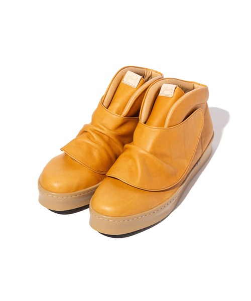 glamb(グラム)の「Leather Drape Sneakers / レザードレープスニーカー(スニーカー・メンズ・アイボリー/ブラック/キャメル・25/26/27/28)」の7枚目の写真
