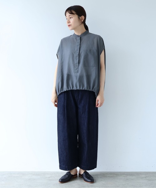 yuni(ユニ )の「強撚Cotton Polyester sheer cocoon blouse(シャツ/ブラウス・レディース・カーキ/キナリ/チャコールグレー・FREE)」の17枚目の写真
