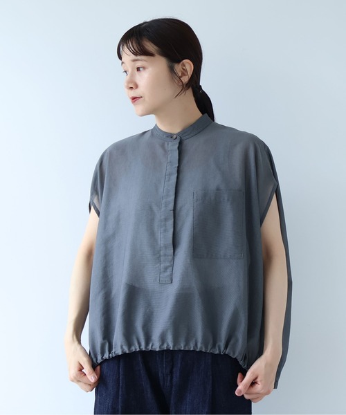 yuni(ユニ )の「強撚Cotton Polyester sheer cocoon blouse(シャツ/ブラウス・レディース・カーキ/キナリ/チャコールグレー・FREE)」の21枚目の写真