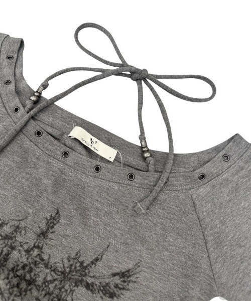 Never mind the XU / Chikashitsu+(ネバーマインド ザ エックスユー / チカシツプラス)の「【nmtc+】Anco Studded Halter Neck Tee / 【エヌエムティーシープラス】トライバルスタッズホルターネック半袖Tシャツ(Tシャツ/カットソー・レディース・グレー/チャコール/ホワイト・ONE SIZE)」の12枚目の写真