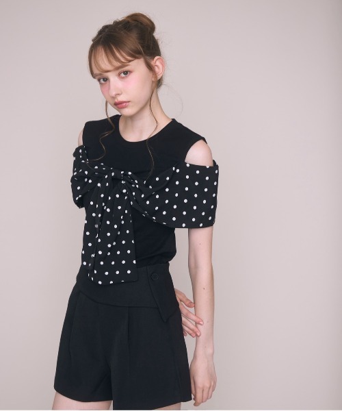Noelie(ノエリー)の「ビッグリボンTee(Tシャツ/カットソー・レディース・ベージュ/ブラック/ホワイト・FREE)」の5枚目の写真