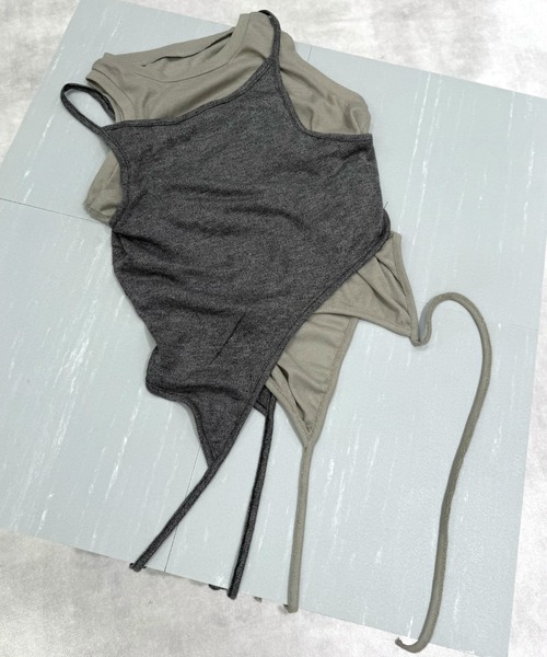 Never mind the XU / Chikashitsu+(ネバーマインド ザ エックスユー / チカシツプラス)の「【Nerd out XU】sheer layered tank top / 【ナードアウトエックスユー】シアーレイヤードタンクトップ<着用動画あり>(タンクトップ・レディース・チャコール・M)」の9枚目の写真