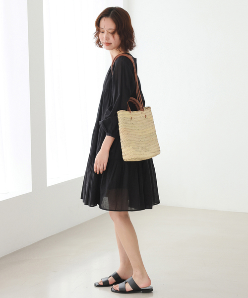 KECH LeS ESSENTIELS（ケッシュルエッセンシャル）の「KECH/ケシュ SLOBE別注 カゴトートバッグ（かごバッグ・レディース・ブラウン・FREE）」の4枚目の写真