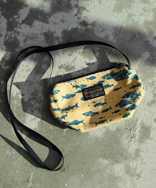 PENDLETON(ペンドルトン)の「PENDLETON ペンドルトン Salomn Falls CANVAS SHOULDER サーモン フォールズ キャンバス ミニ ショルダーバッグ(ショルダーバッグ・レディース・ブラック/ブルー・FREE)」の2枚目の写真