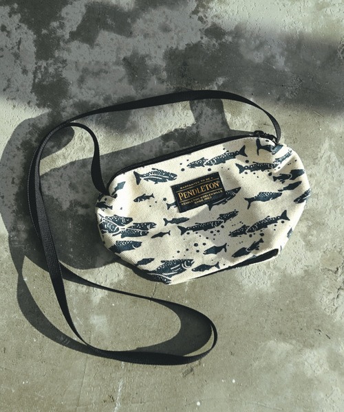 PENDLETON(ペンドルトン)の「PENDLETON ペンドルトン Salomn Falls CANVAS SHOULDER サーモン フォールズ キャンバス ミニ ショルダーバッグ(ショルダーバッグ・レディース・ブラック/ブルー・FREE)」の1枚目の写真