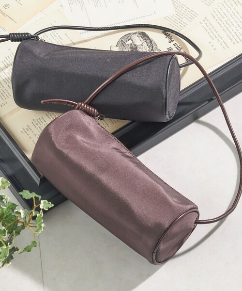 &MyuQ(アンドミューク)の「【SHIPS別注】&MyuQ: MARU NY(ショルダーバッグ・レディース・ブラック/ブラウン・ONE SIZE)」の1枚目の写真