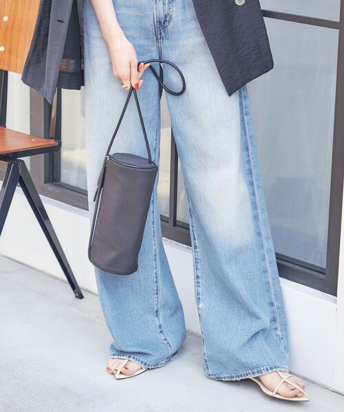 &MyuQ(アンドミューク)の「【SHIPS別注】&MyuQ: MARU NY(ショルダーバッグ・レディース・ブラック/ブラウン・ONE SIZE)」の7枚目の写真
