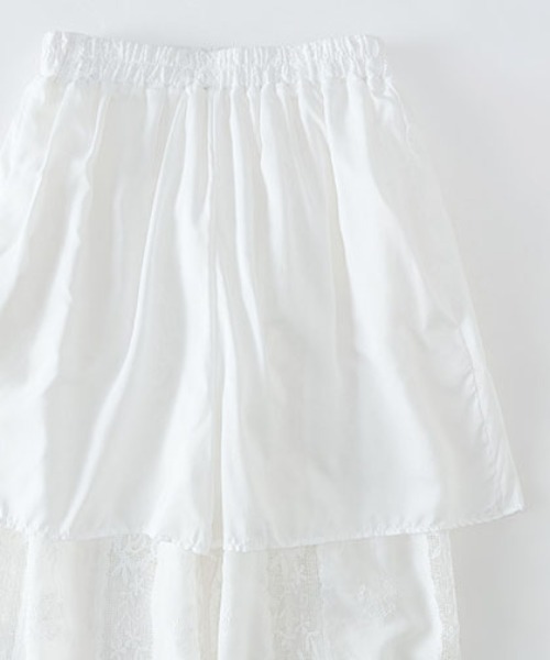 &soiree(アンドソワレ)の「ヴィンテージ風レースイージーワイドパンツ(その他パンツ・レディース・ホワイト・SMALL/MEDIUM/LARGE/X-LARGE)」の5枚目の写真