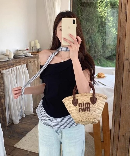 Emilie（エミリー）の「レイヤード風ワンショル半袖トップス ギンガムチェック柄スカーフタイ付き（Tシャツ/カットソー・レディース・ブラック/ホワイト/グレー・FREE）」の5枚目の写真
