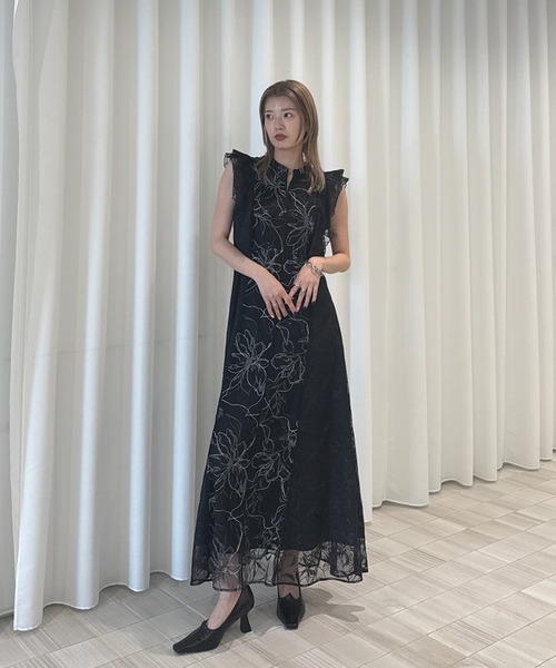 Ameri(アメリ)の「GLITTER LACE DRAPE FRILL DRESS(ドレス・レディース・ブラック/ベージュ・SMALL/MEDIUM)」の15枚目の写真