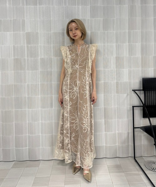 Ameri(アメリ)の「GLITTER LACE DRAPE FRILL DRESS(ドレス・レディース・ブラック/ベージュ・SMALL/MEDIUM)」の19枚目の写真
