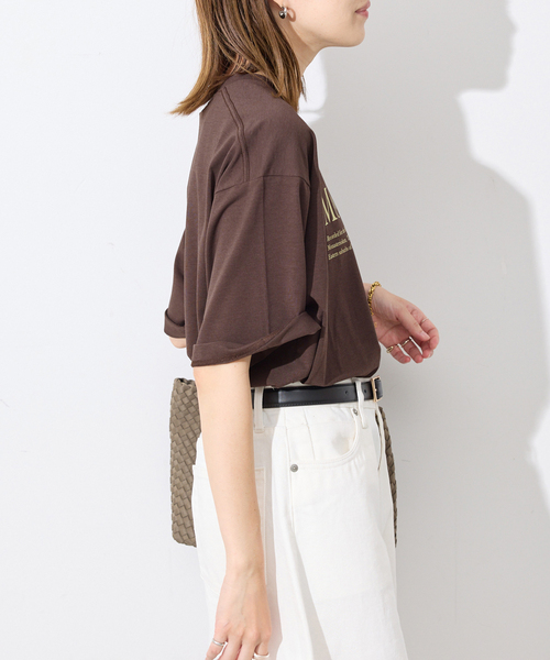 SLOBE IENA(スローブイエナ)の「《一部カラーWEB限定/接触冷感/抗菌防臭》MONTREUILレターロゴTEE(Tシャツ/カットソー・レディース・ホワイト/ブラック/サックスブルー/ブラウン・FREE)」の8枚目の写真