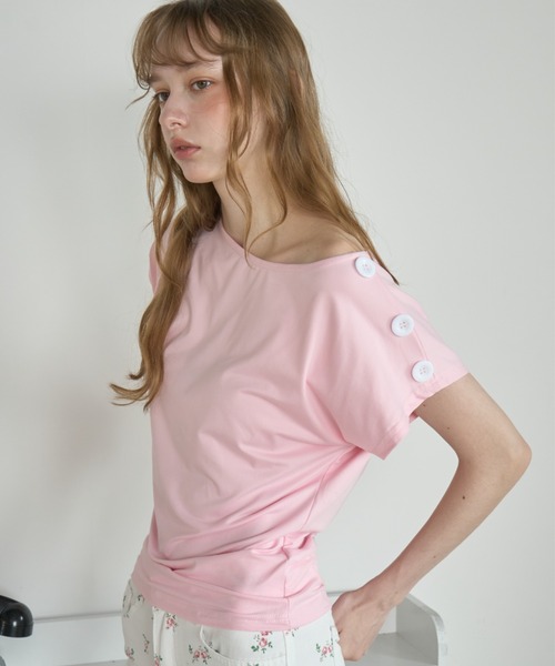 Birthday room(バースデイルーム)の「ビックボタンワンショルT/Big-Button One-Shoulder T-Shirt(Tシャツ/カットソー・レディース・ピンク/ミント・FREE)」の2枚目の写真