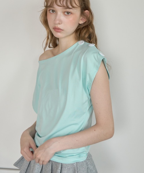 Birthday room(バースデイルーム)の「ビックボタンワンショルT/Big-Button One-Shoulder T-Shirt(Tシャツ/カットソー・レディース・ピンク/ミント・FREE)」の3枚目の写真