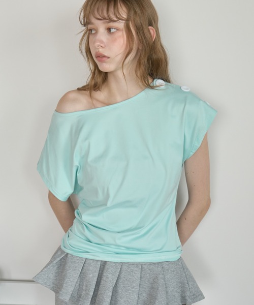 Birthday room(バースデイルーム)の「ビックボタンワンショルT/Big-Button One-Shoulder T-Shirt(Tシャツ/カットソー・レディース・ピンク/ミント・FREE)」の7枚目の写真