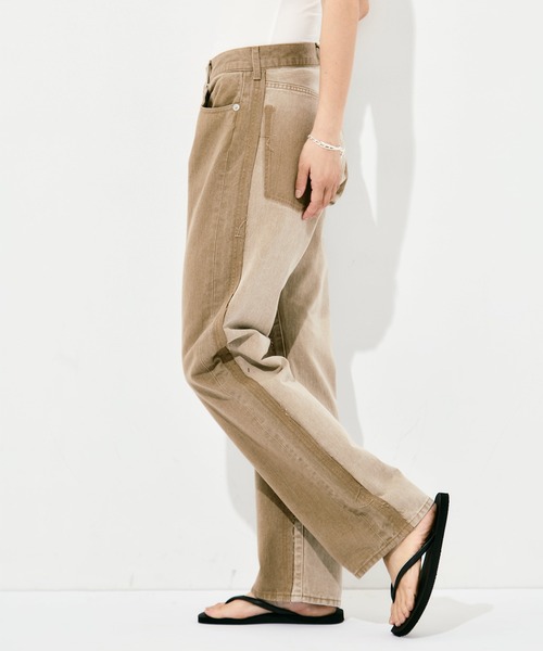 INSCRIRE(アンスクリア)の「INSCRIRE Color Denim Straight(デニムパンツ・レディース・ブラック/ベージュ・30/31/28/29)」の1枚目の写真