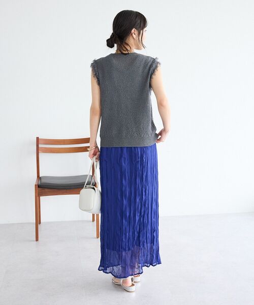 CRAFT STANDARD BOUTIQUE(クラフトスタンダードブティック)の「フリンジノースリーブニットプルオーバー(ニット/セーター・レディース・ダークグレー/グレー系その他・FREE)」の17枚目の写真